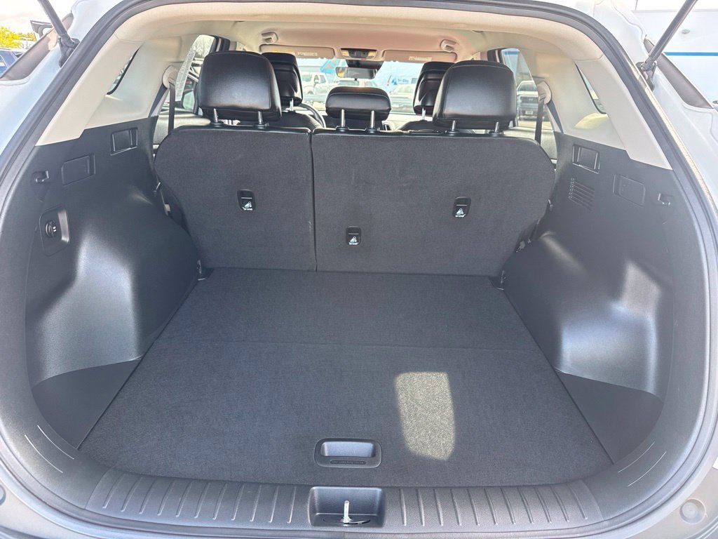 Used 2023 Kia Sportage EX FWD image 29