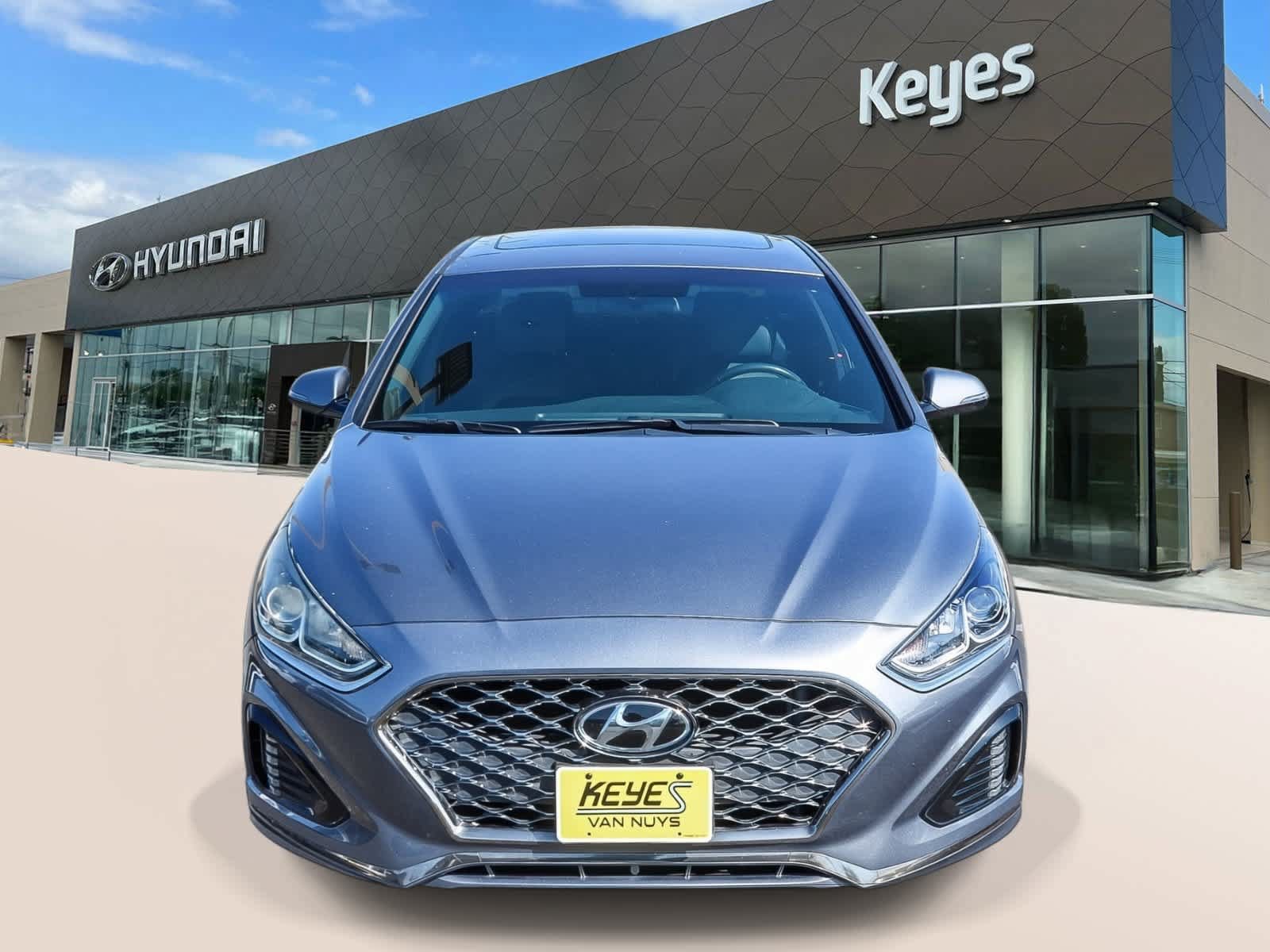 Used 2018 Hyundai Sonata Sport FWD image 2
