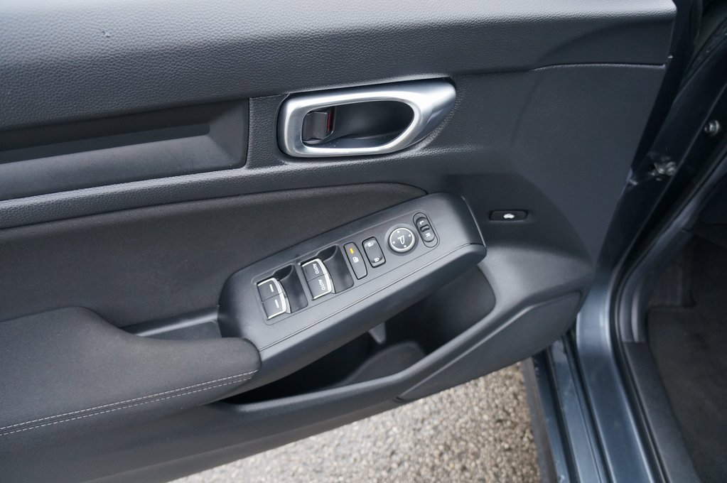 Used 2024 Honda Civic Sport image 13