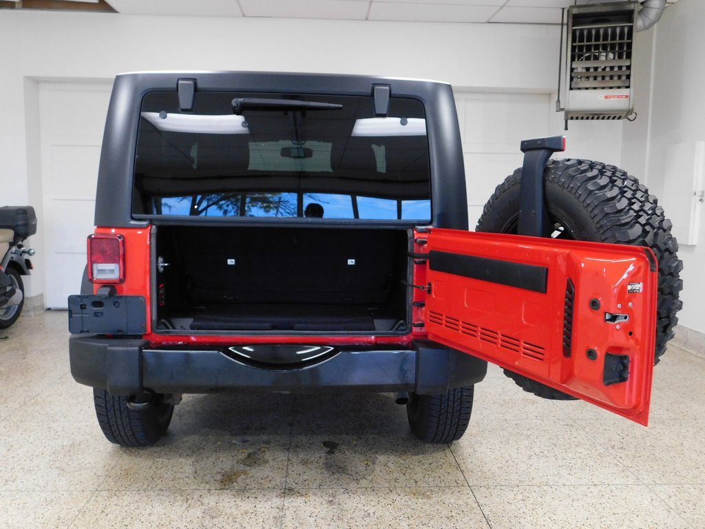 Used 2018 Jeep Wrangler Willys Wheeler image 40
