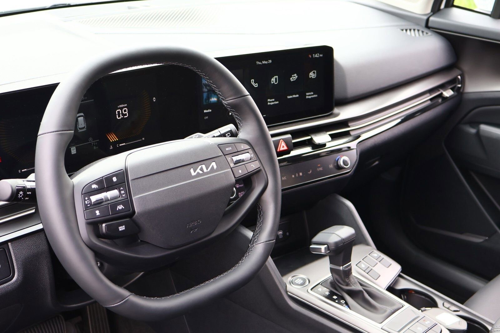 Used 2026 Kia Sportage EX image 23