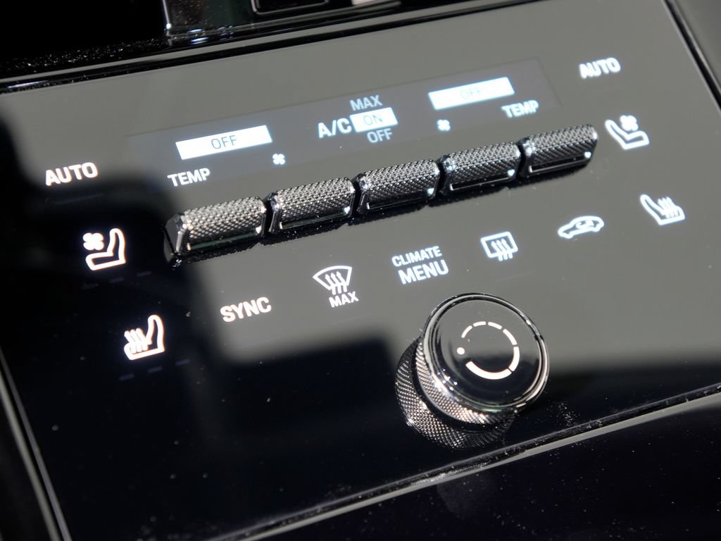New 2026 Porsche Panamera 4 AWD/4WD image 31