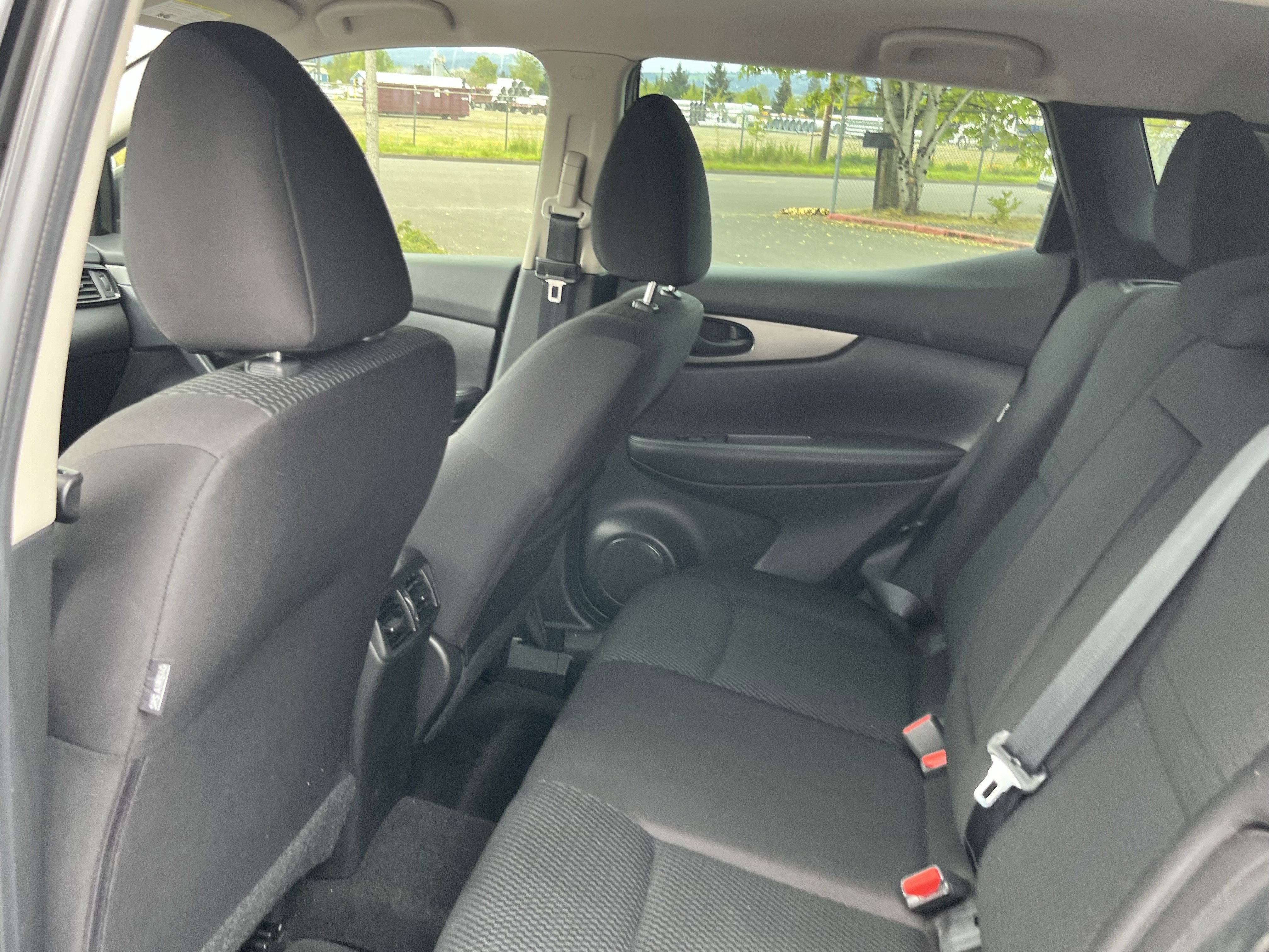 Used 2020 Nissan Rogue Sport S FWD image 13