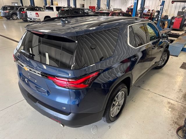 Used 2023 Chevrolet Traverse LT FWD image 16