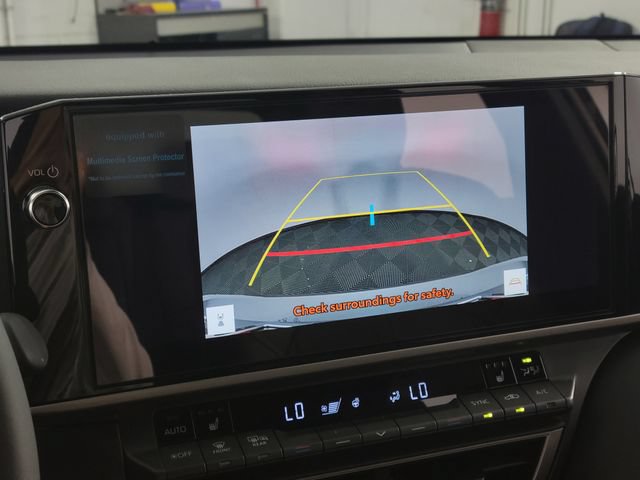 Used 2026 Toyota Camry XSE FWD image 18