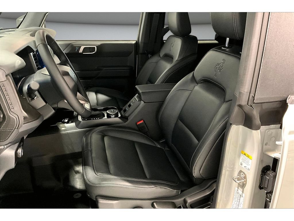 New 2026 Ford Bronco Big Bend w/ Black Diamond Package AWD/4WD image 12