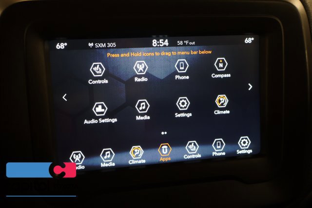 Used 2020 Jeep Renegade Latitude w/ Cold Weather Group FWD image 19