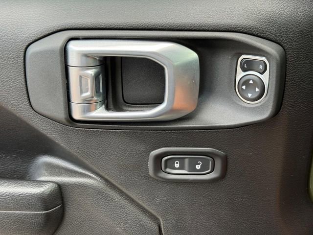 Used 2023 Jeep Gladiator Rubicon image 24