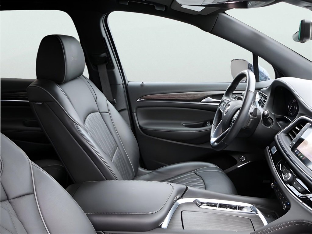 Used 2023 Buick Enclave Avenir w/ Trailering Package, 5000 lbs. image 10