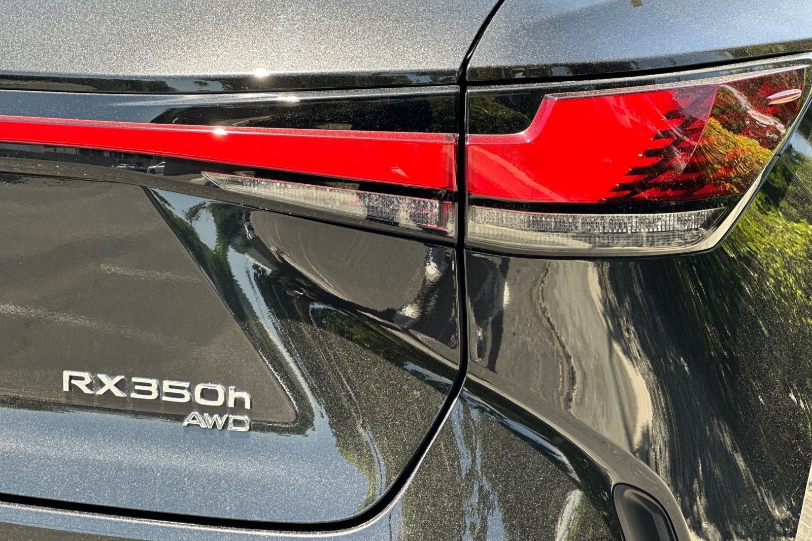 Certified 2023 Lexus RX 350h w/ Cold Area Package AWD/4WD image 13
