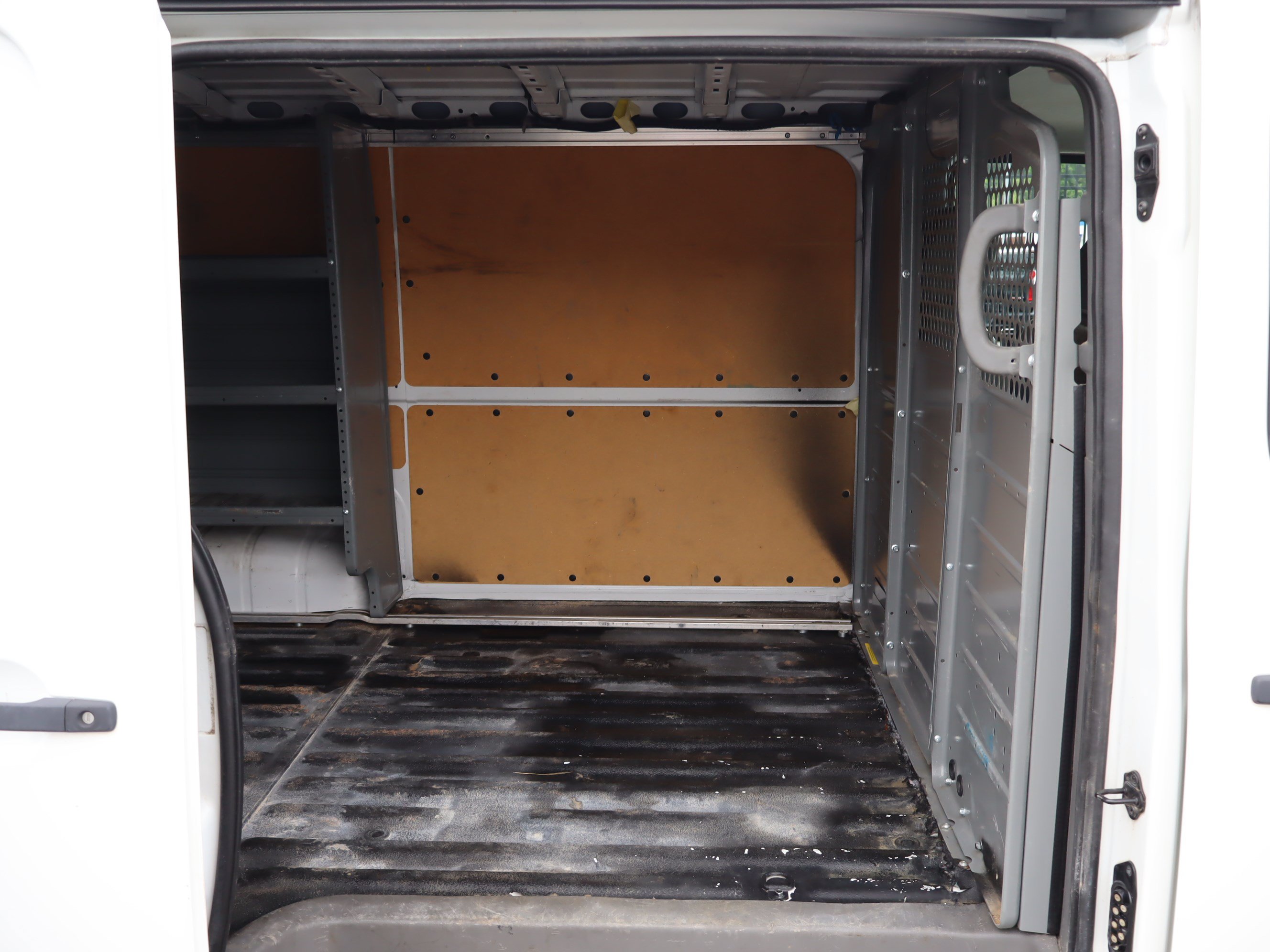 Used 2021 Nissan NV 2500 SV w/ Back Door Glass Package RWD image 31
