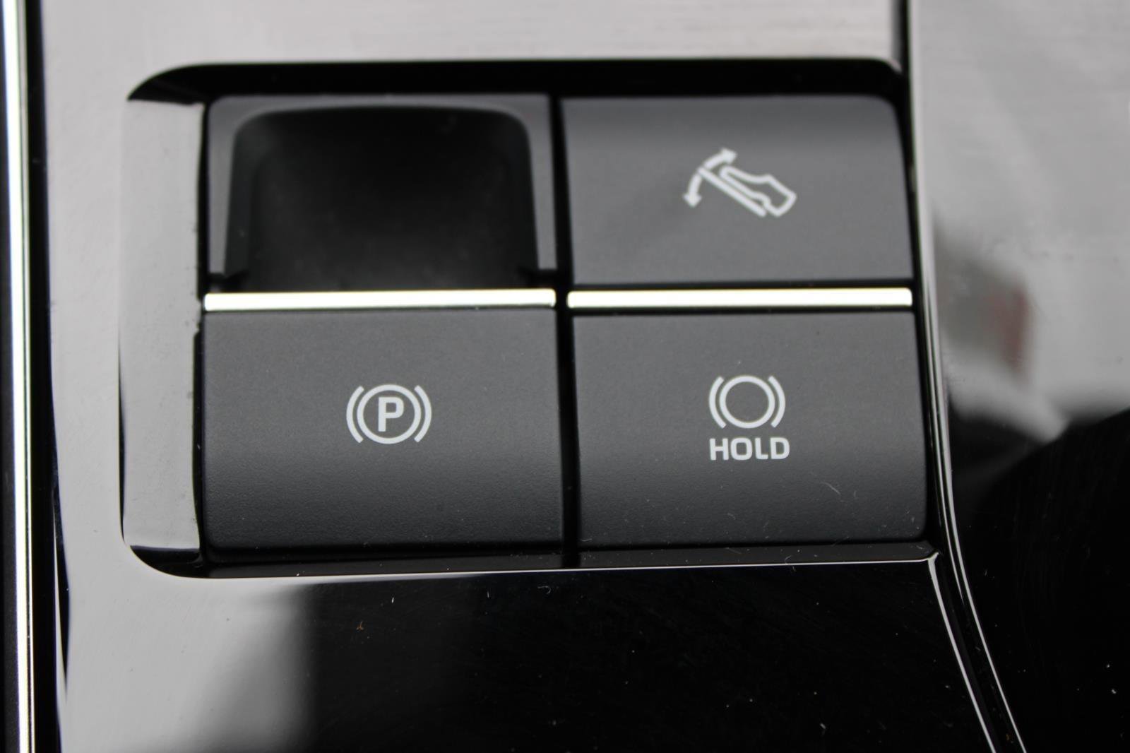 Certified 2024 Toyota bZ4X XLE image 21