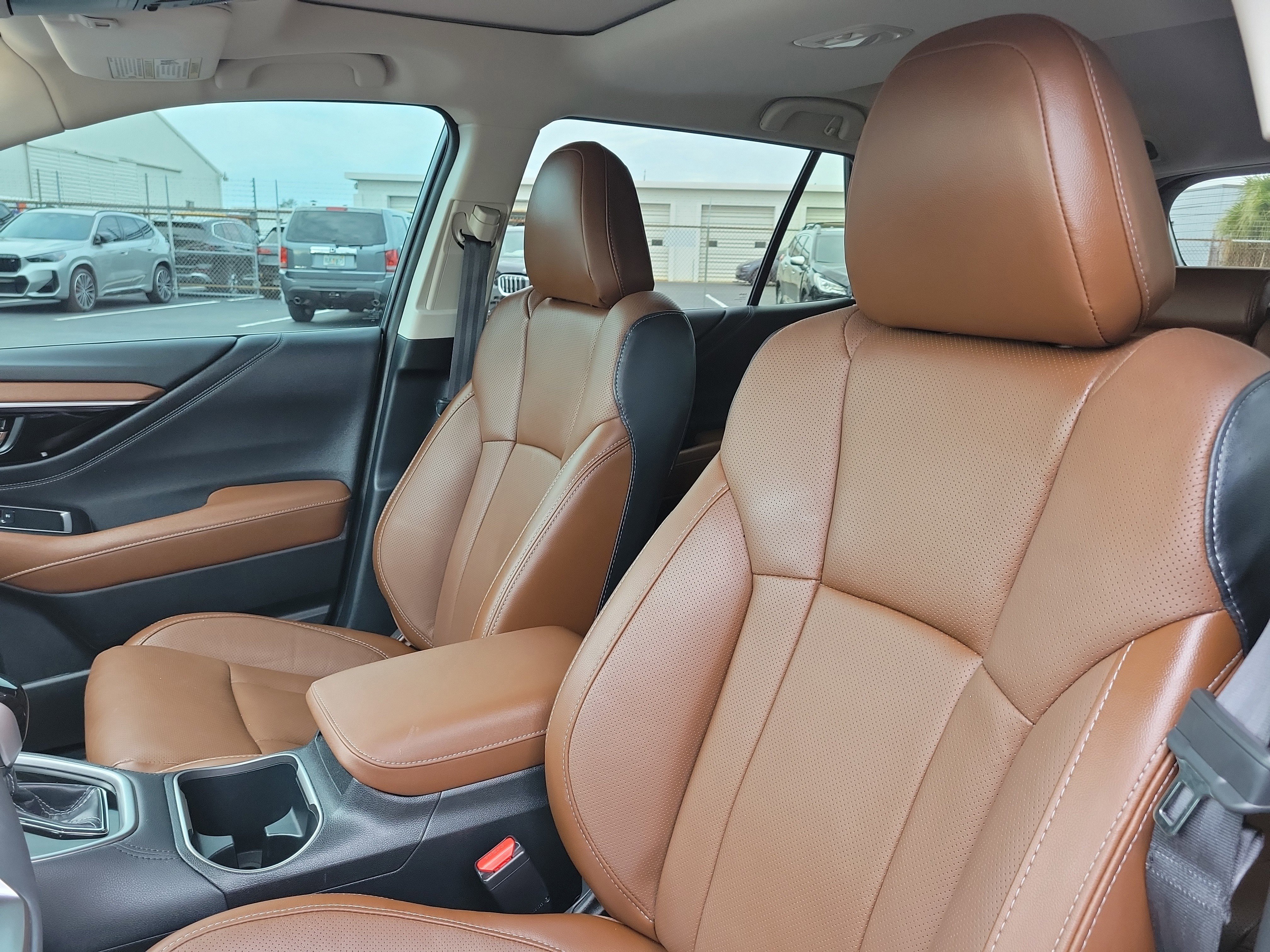 Used 2025 Subaru Outback Touring XT w/ Popular Package #2 image 21