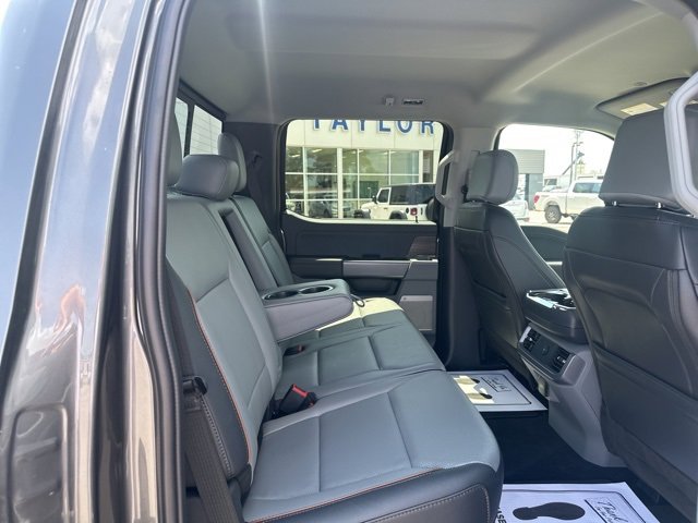 New 2025 Ford F150 Lariat w/ Equipment Group 501A Mid image 18
