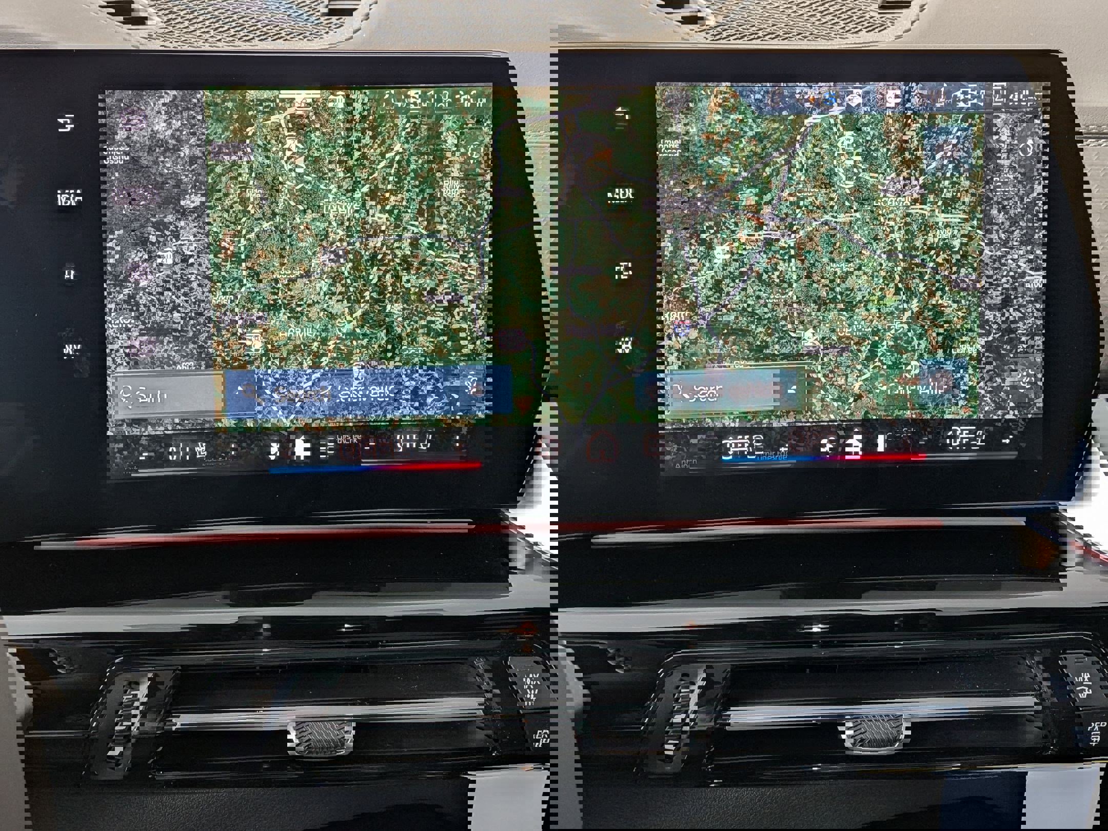 New 2026 BMW X2 xDrive28i w/ Technology Package AWD/4WD image 20