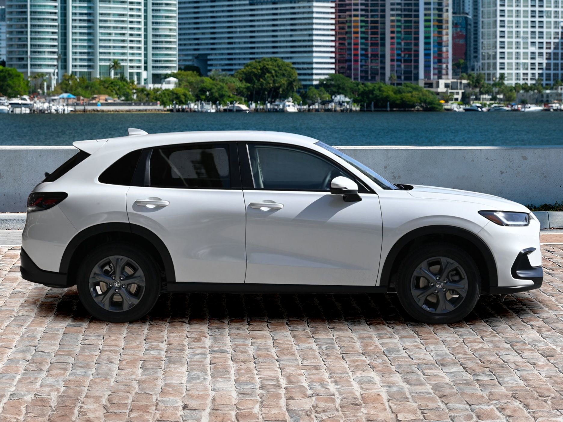 New 2025 Honda HR-V LX image 4