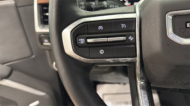 Used 2025 GMC Yukon XL Denali image 26