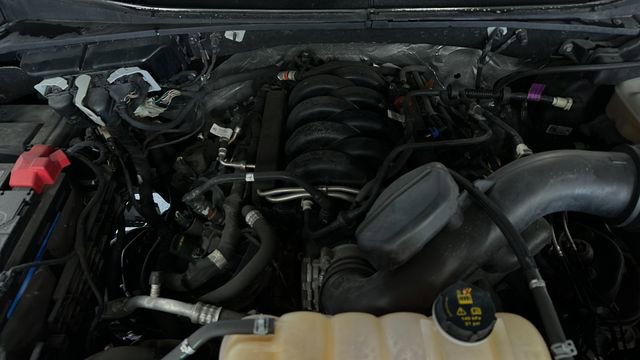 Used 2018 Ford F150 XLT w/ Equipment Group 302A Luxury AWD/4WD image 24