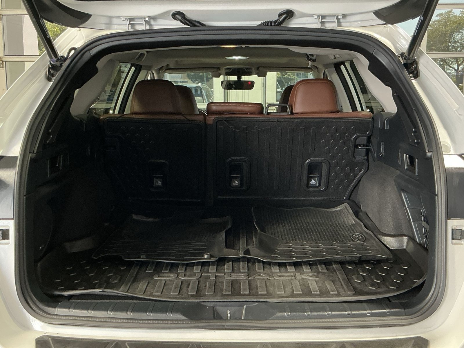 Used 2021 Subaru Outback Touring XT AWD/4WD image 26