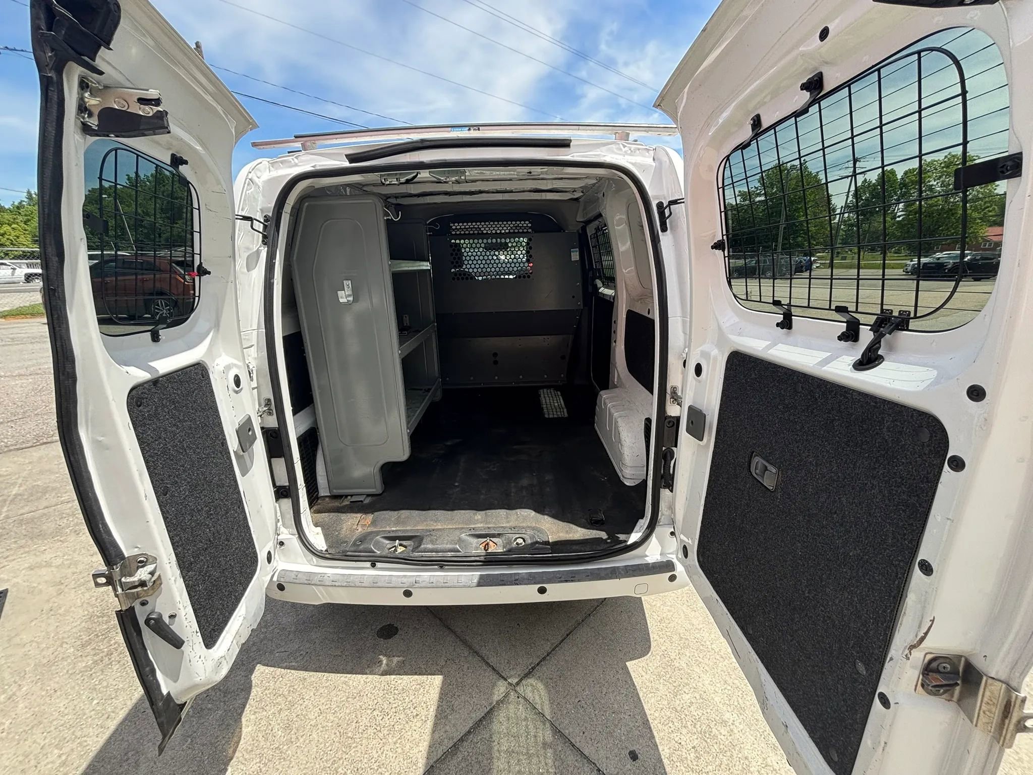 Used 2017 Nissan NV200 SV w/ Technology Package FWD image 24