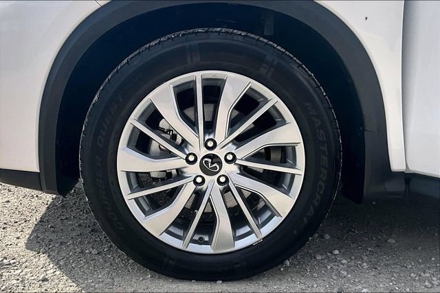 Used 2023 INFINITI QX50 Pure AWD/4WD image 8