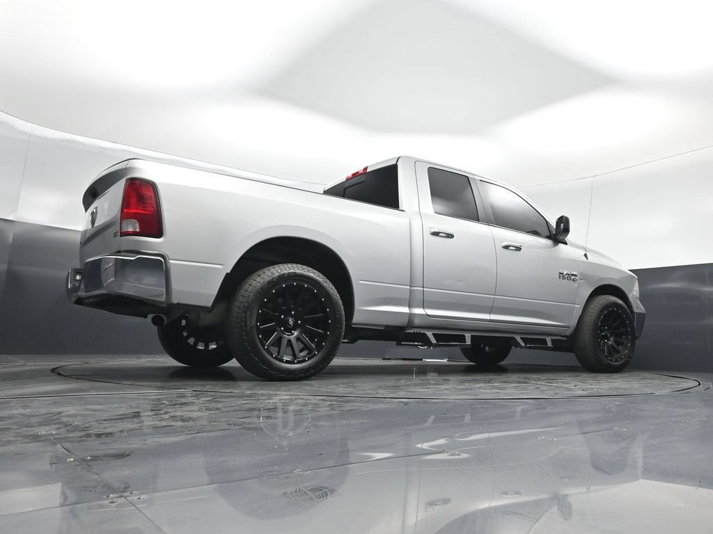 Used 2018 RAM 1500 Classic SLT RWD image 40