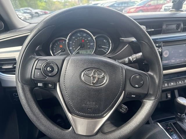 Used 2015 Toyota Corolla LE w/ Body Protection Package #1 FWD image 18