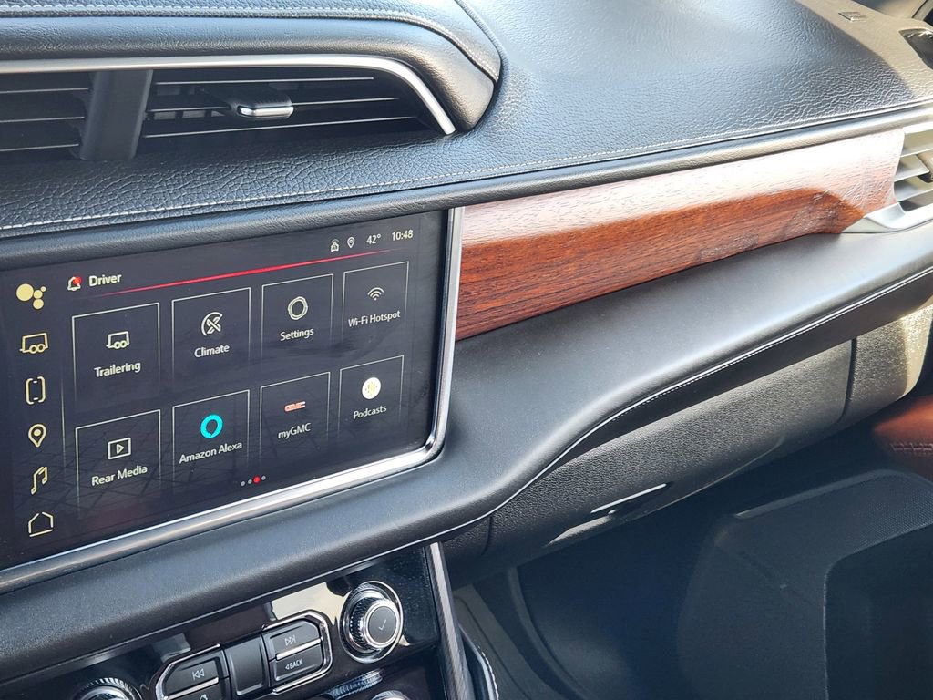 Certified 2024 GMC Yukon Denali Ultimate image 24