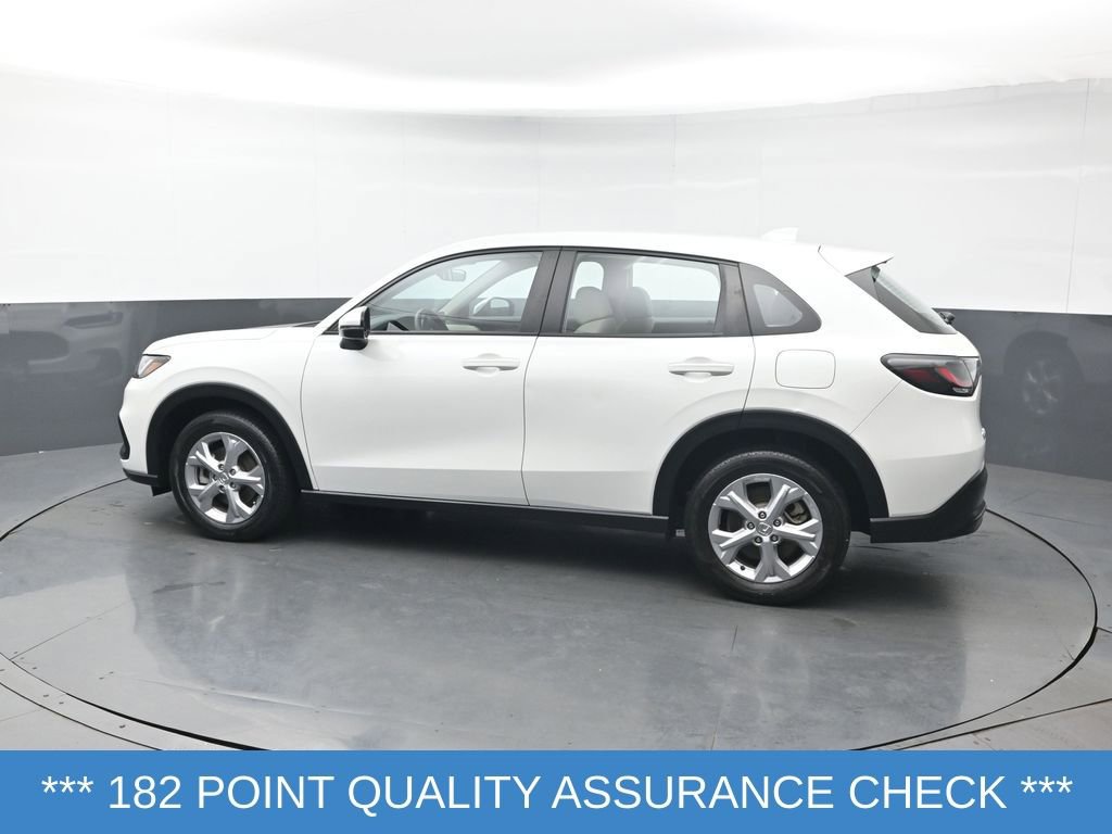 Certified 2023 Honda HR-V LX image 4