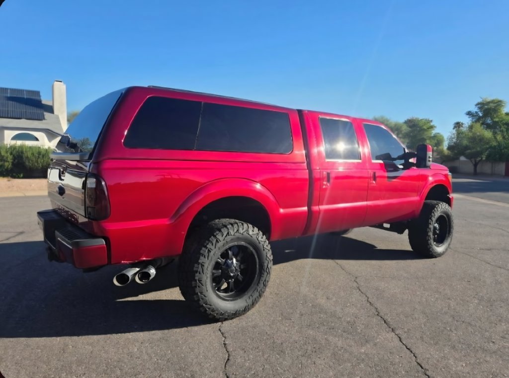 Used 2015 Ford F250 Platinum w/ FX4 Off-Road Package AWD/4WD image 8