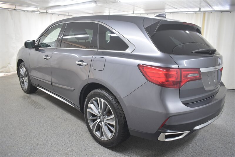 Used 2017 Acura MDX SH-AWD w/ Technology Package image 4