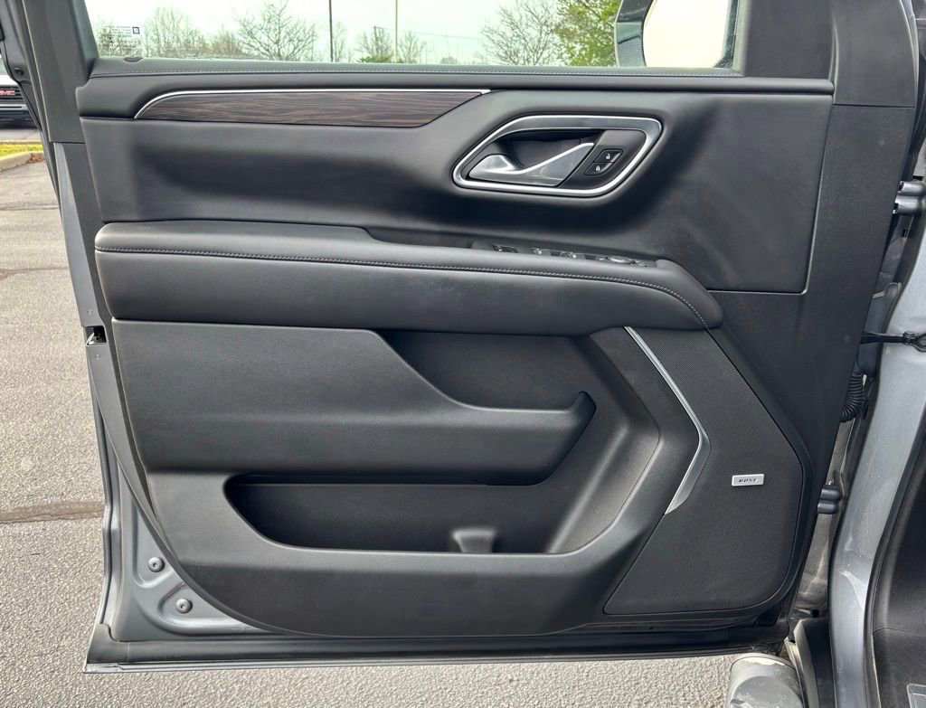 Used 2021 Chevrolet Tahoe Z71 image 12