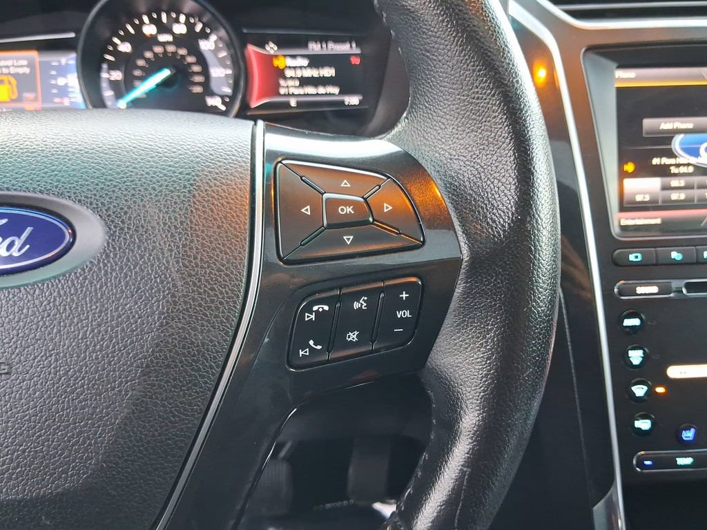 Used 2016 Ford Explorer Limited w/ Equipment Group 301A FWD image 26