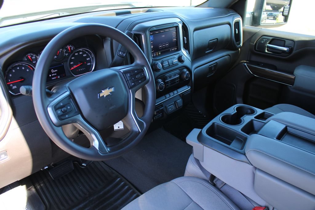 Used 2020 Chevrolet Silverado 2500 LT w/ Gooseneck/5TH Wheel Package AWD/4WD image 2