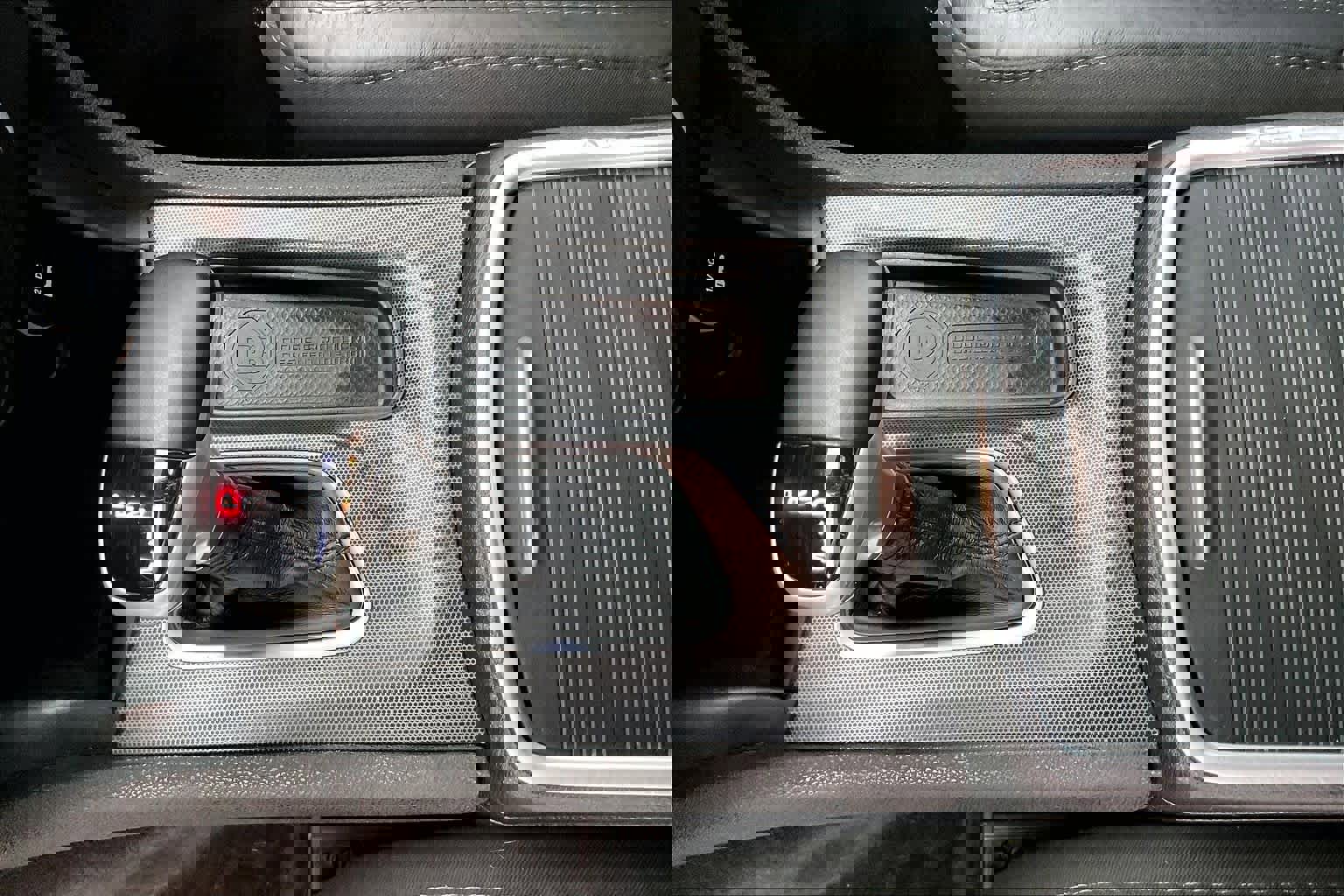 Used 2018 Dodge Charger R/T w/ Plus Group image 20