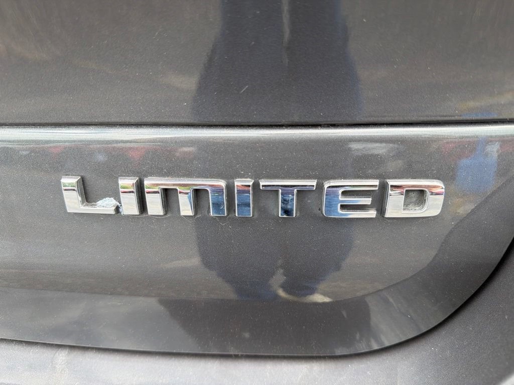 Used 2022 Jeep Grand Cherokee L Limited AWD/4WD image 8
