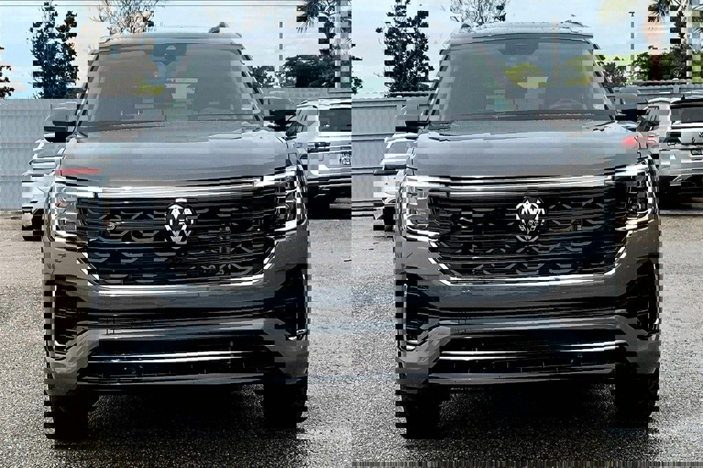 New 2026 Volkswagen Atlas SEL Premium R-Line image 10