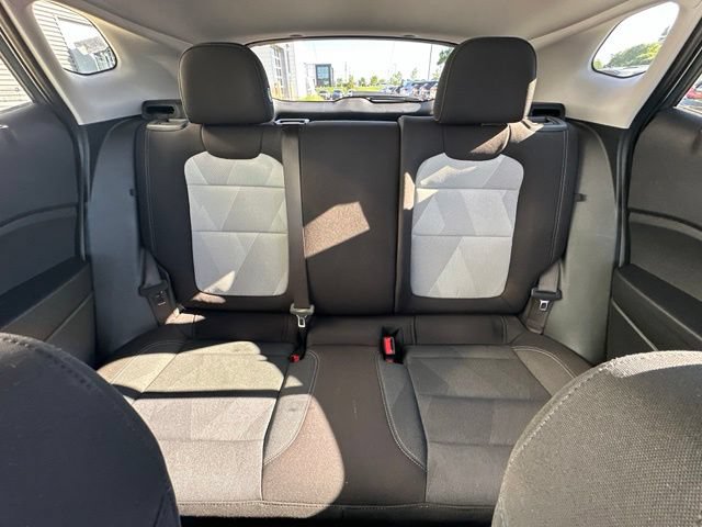 Used 2026 Chevrolet Trax LS FWD image 28