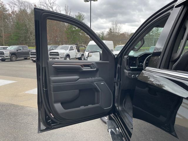 Used 2023 GMC Sierra 1500 SLT w/ SLT Premium Package image 24