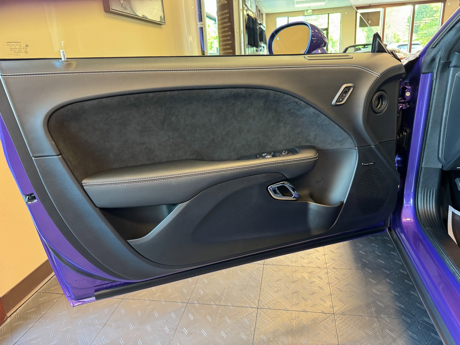 Used 2023 Dodge Challenger SRT Hellcat image 46