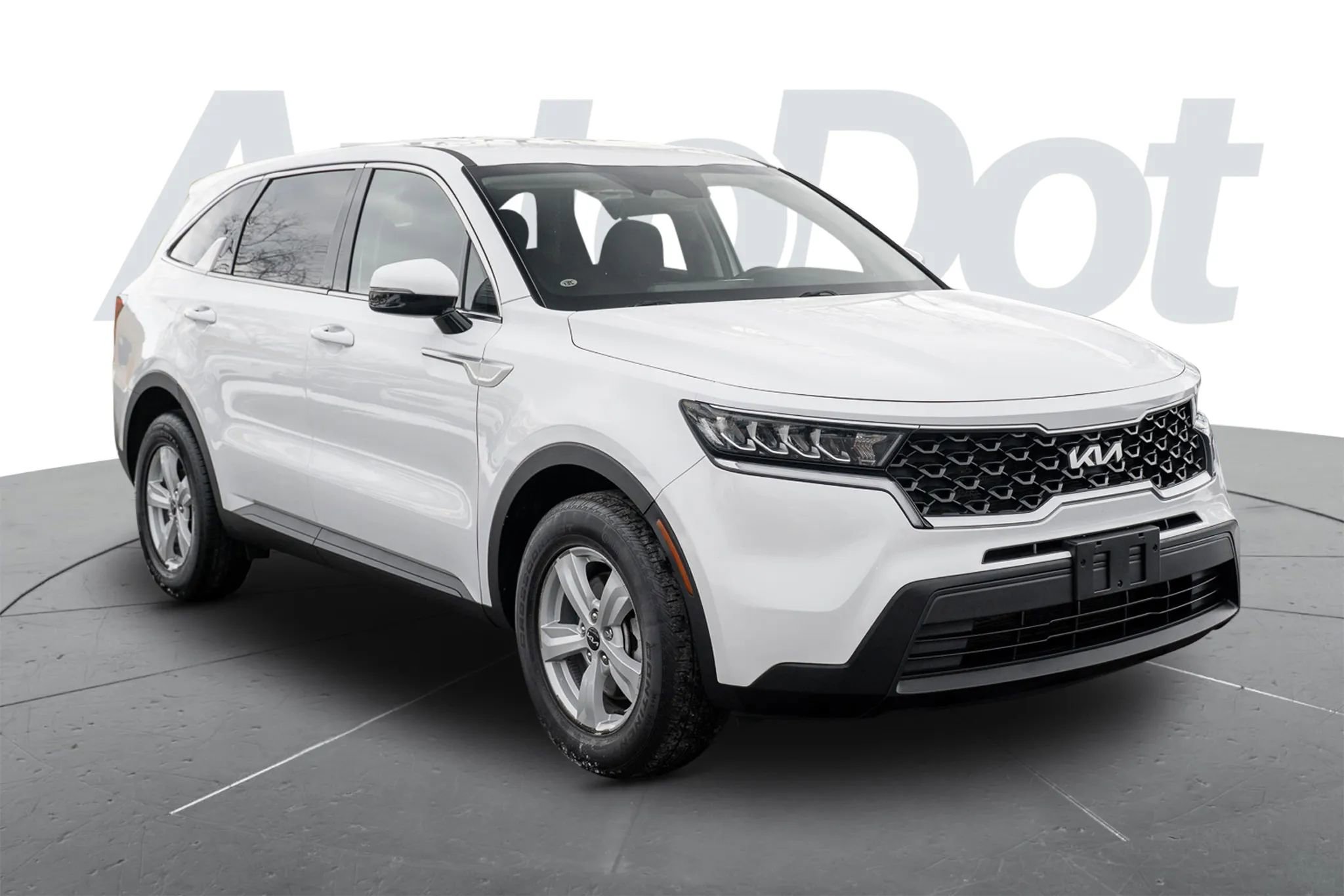 Used 2022 Kia Sorento LX image 4