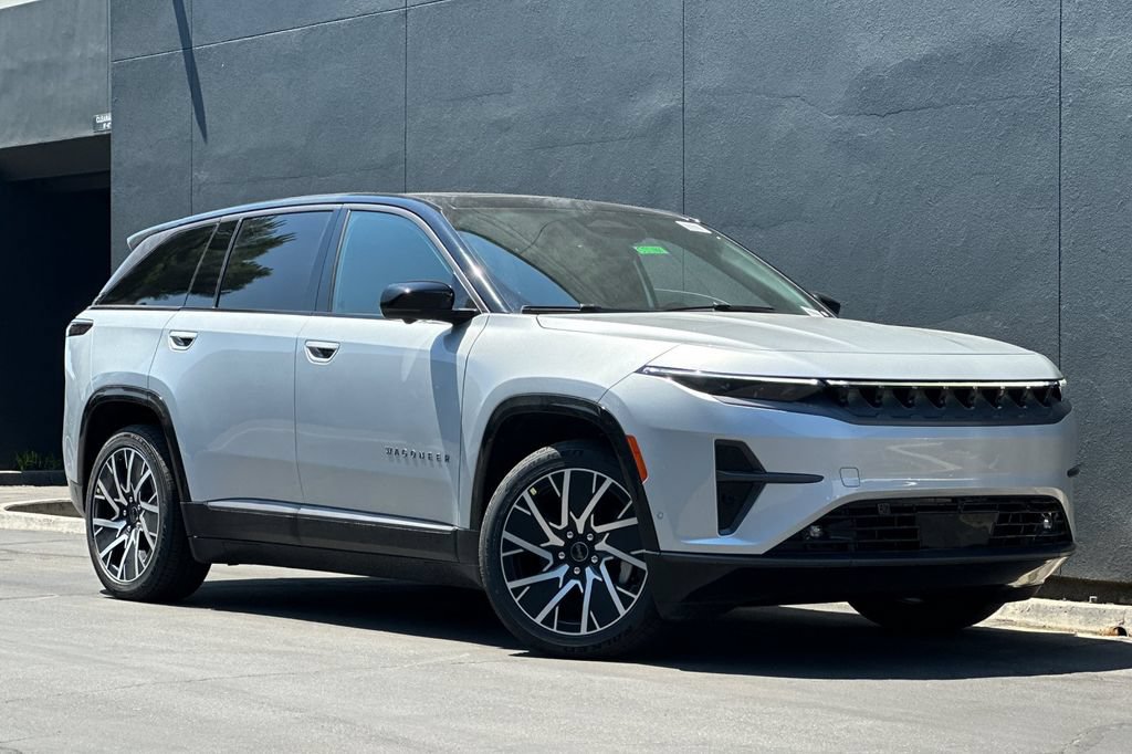 New 2025 Jeep Wagoneer S Limited AWD/4WD image 2
