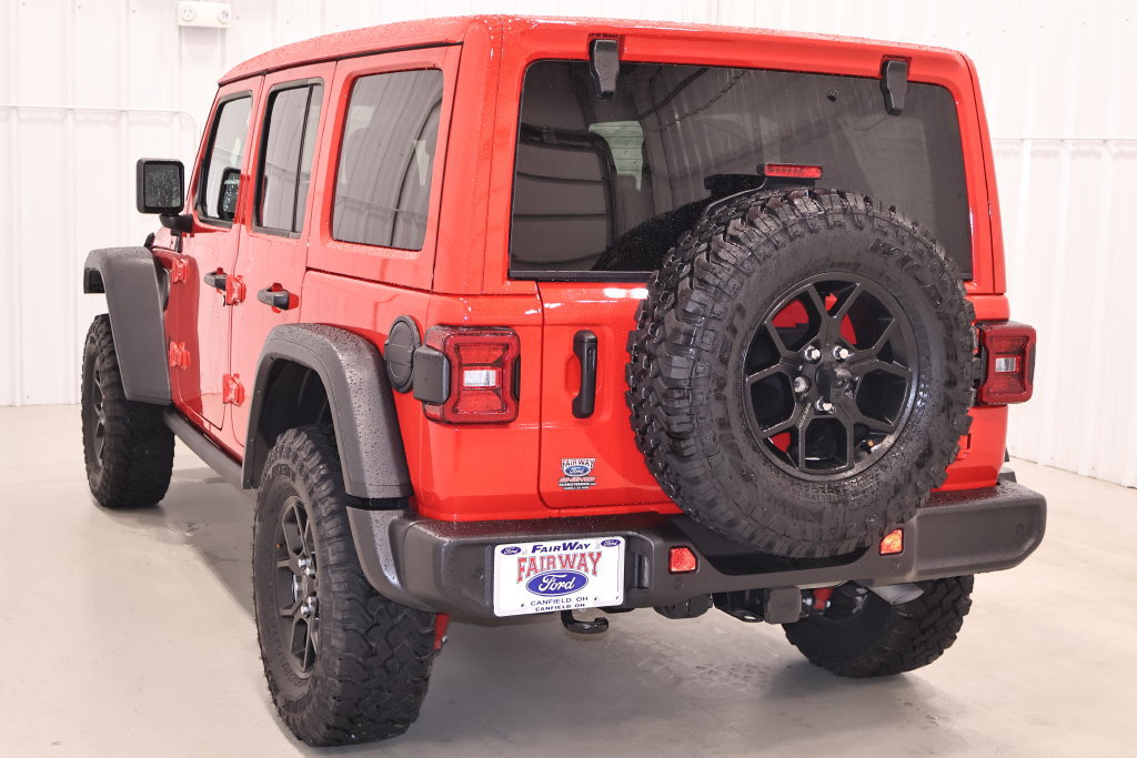 Used 2025 Jeep Wrangler Unlimited Sport AWD/4WD image 7