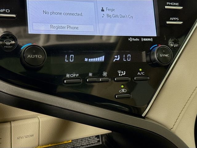 Certified 2018 Toyota Camry XLE w/ Audio Package image 15