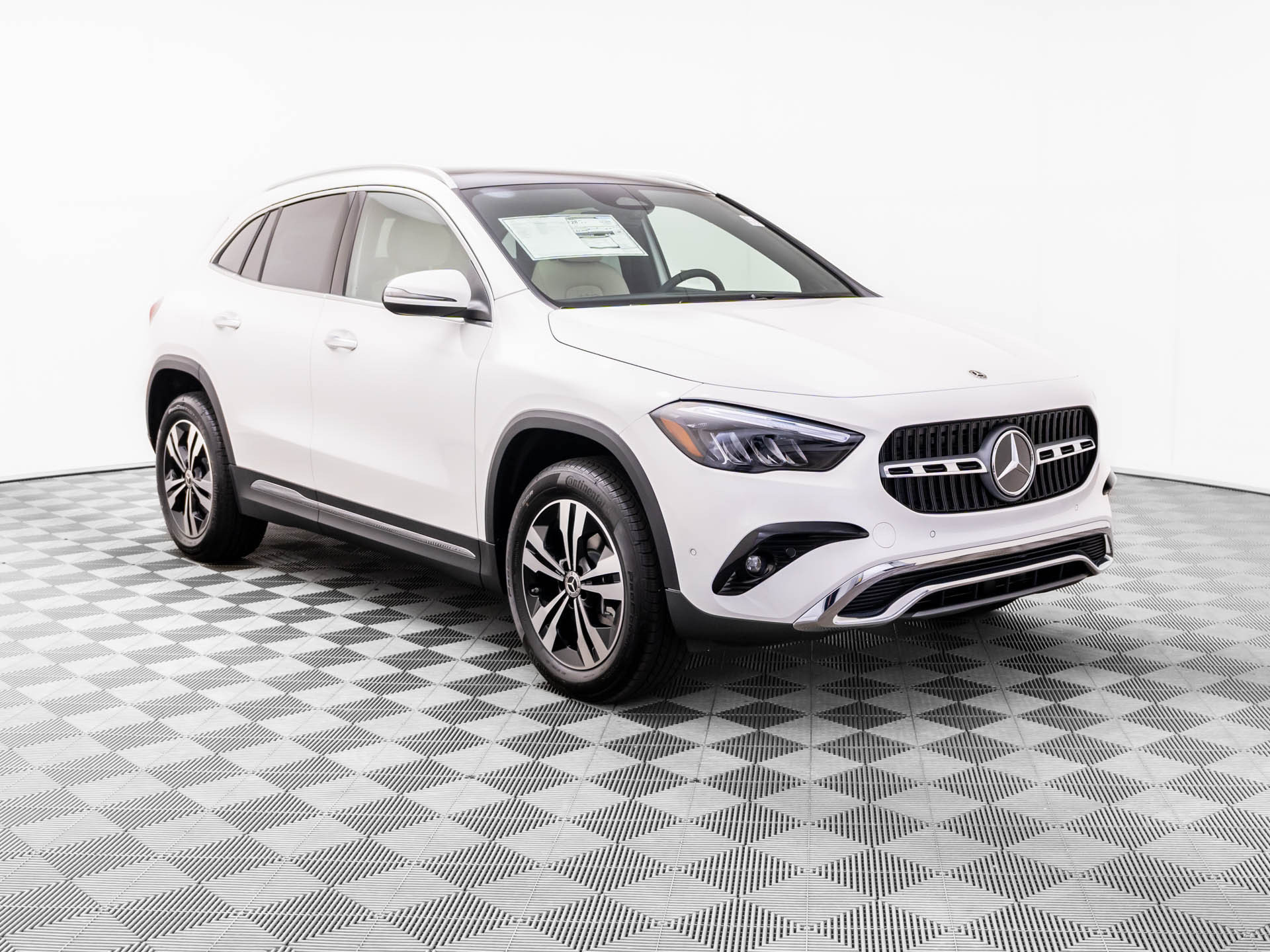New 2026 Mercedes-Benz GLA 250 4MATIC image 7