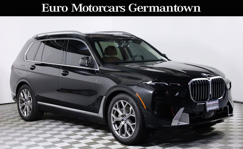 Used 2025 BMW X7 xDrive40i AWD/4WD video 1