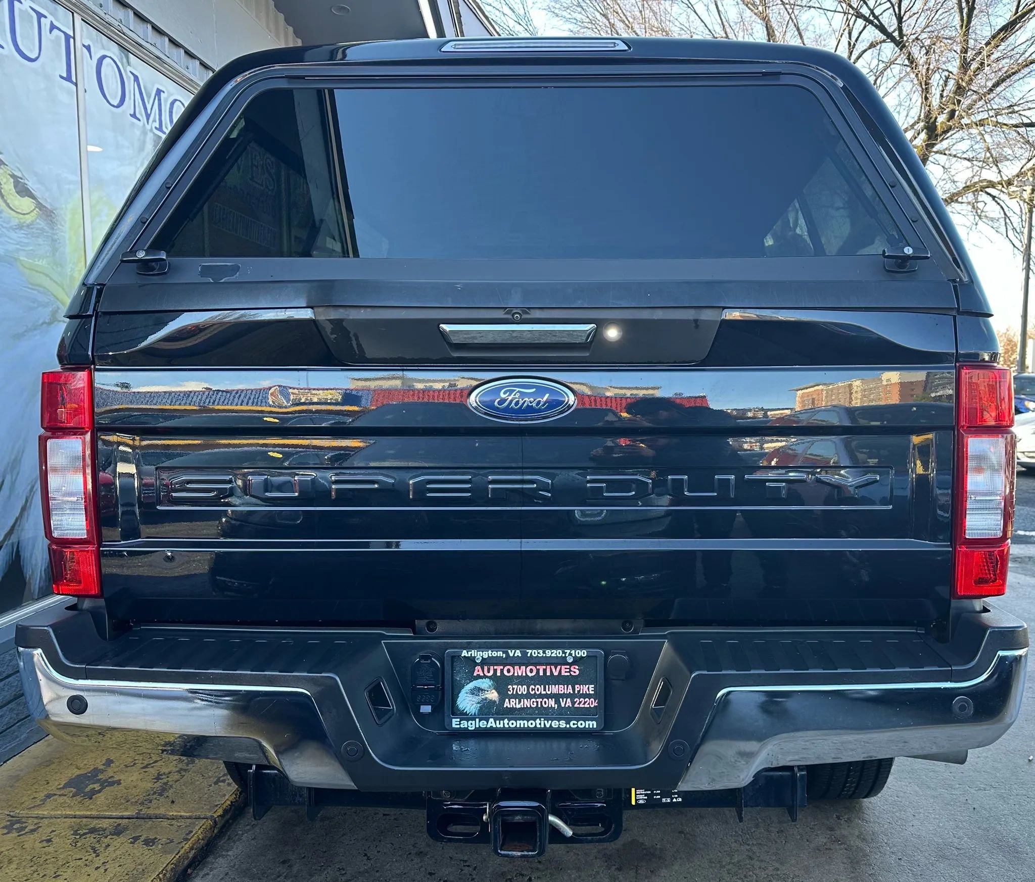 Used 2022 Ford F350 XLT w/ XLT Premium Package image 4