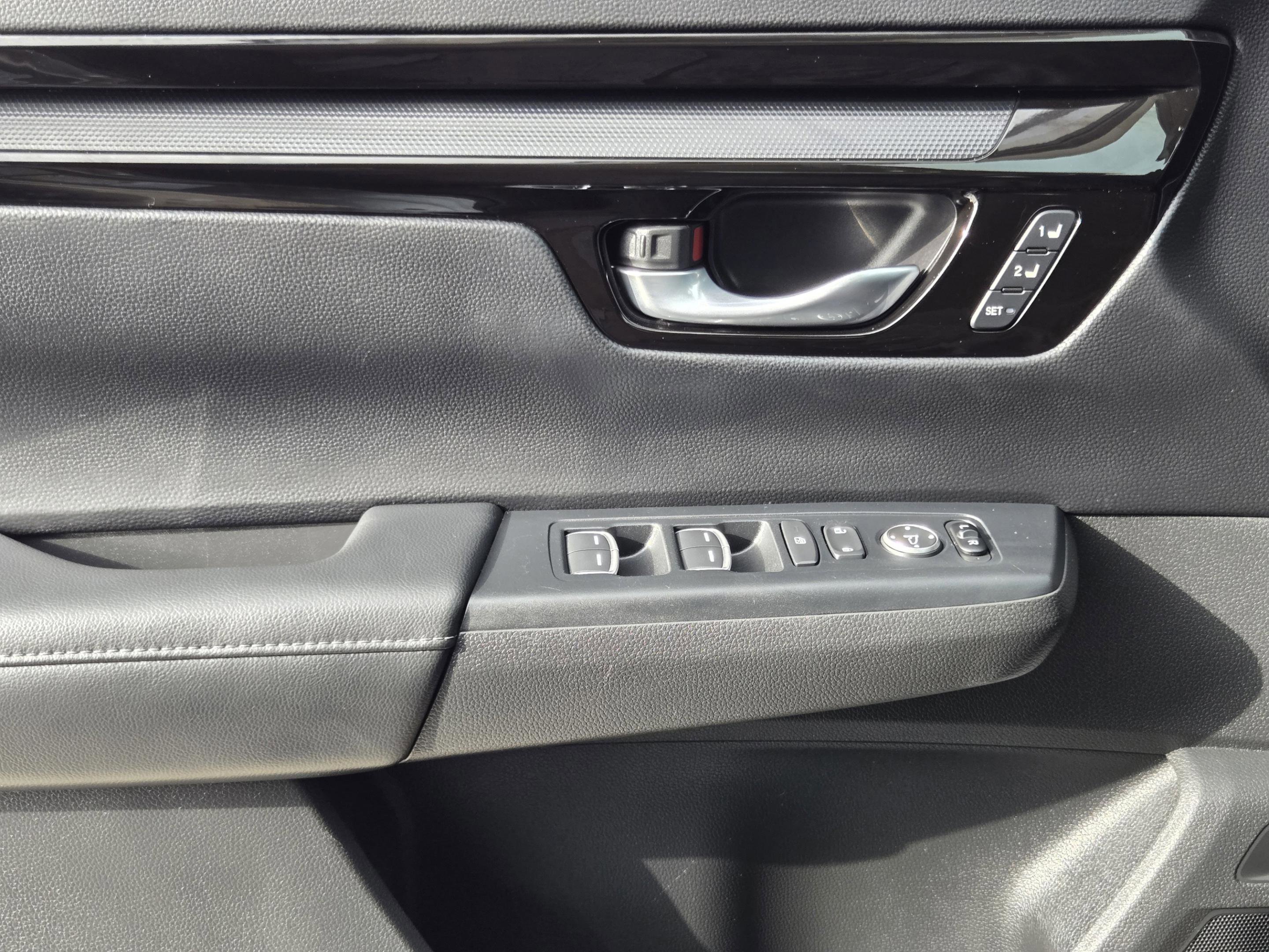 Used 2023 Honda CR-V EX-L image 18