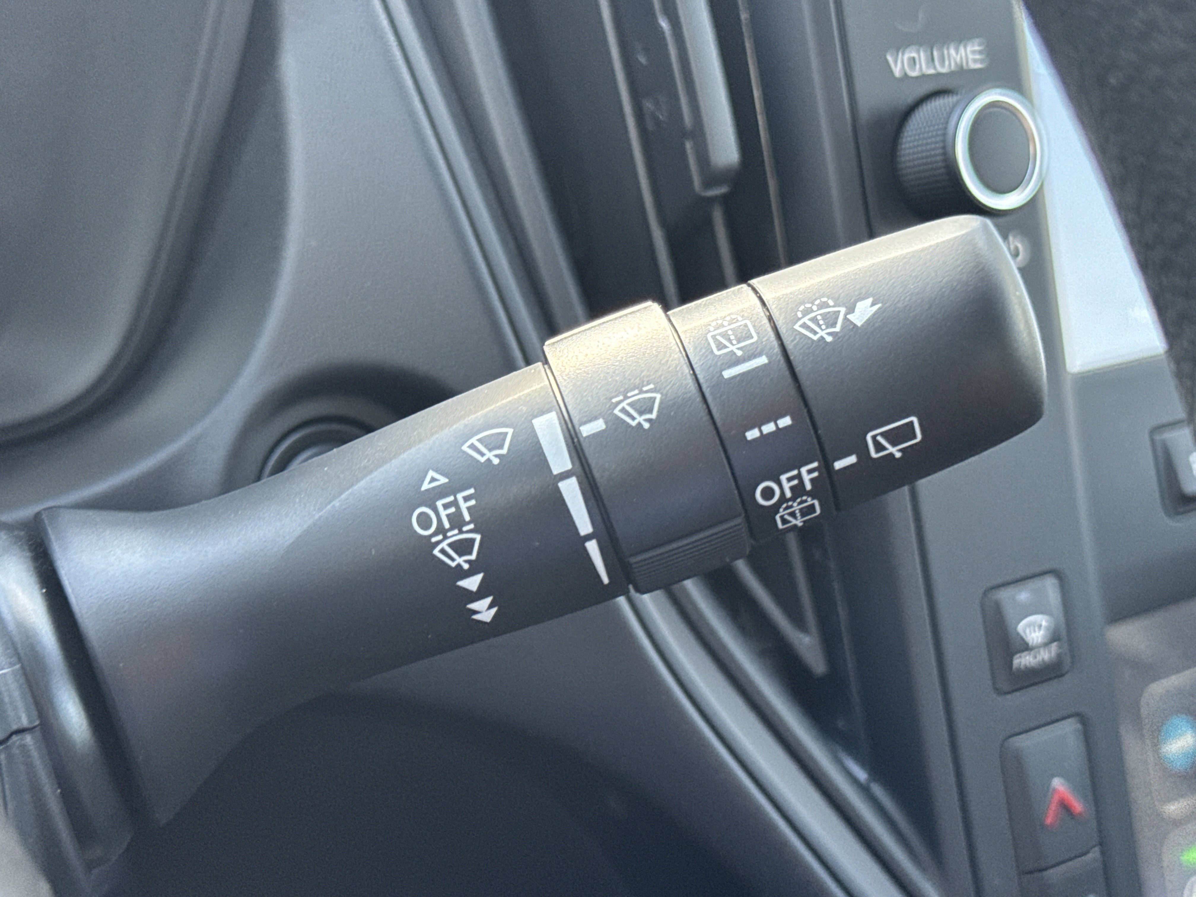 Certified 2025 Subaru Impreza 2.0i image 17