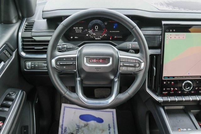 Used 2025 GMC Acadia Elevation image 22